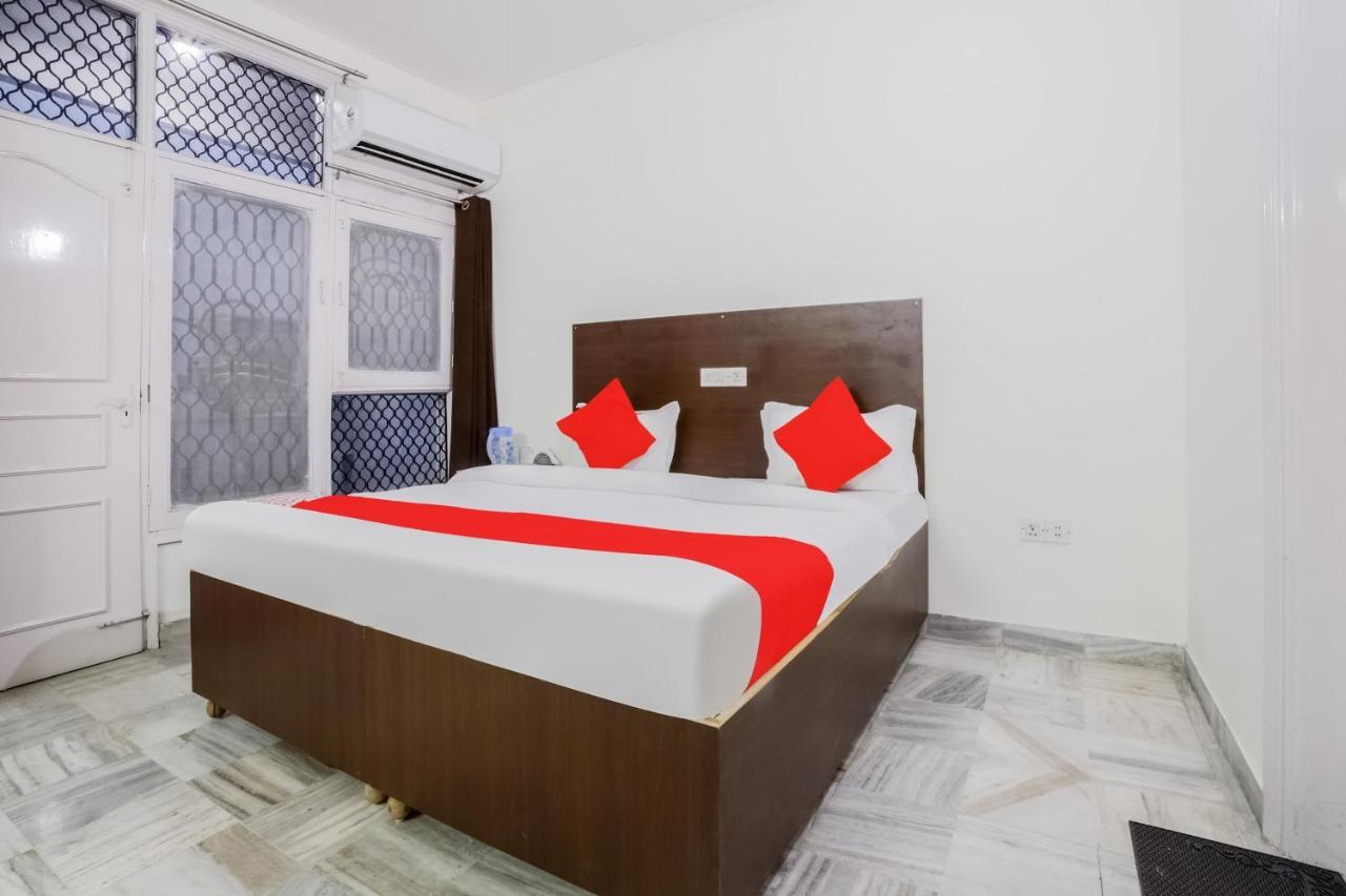 Hotel O Green Villa Нью-Дели Экстерьер фото
