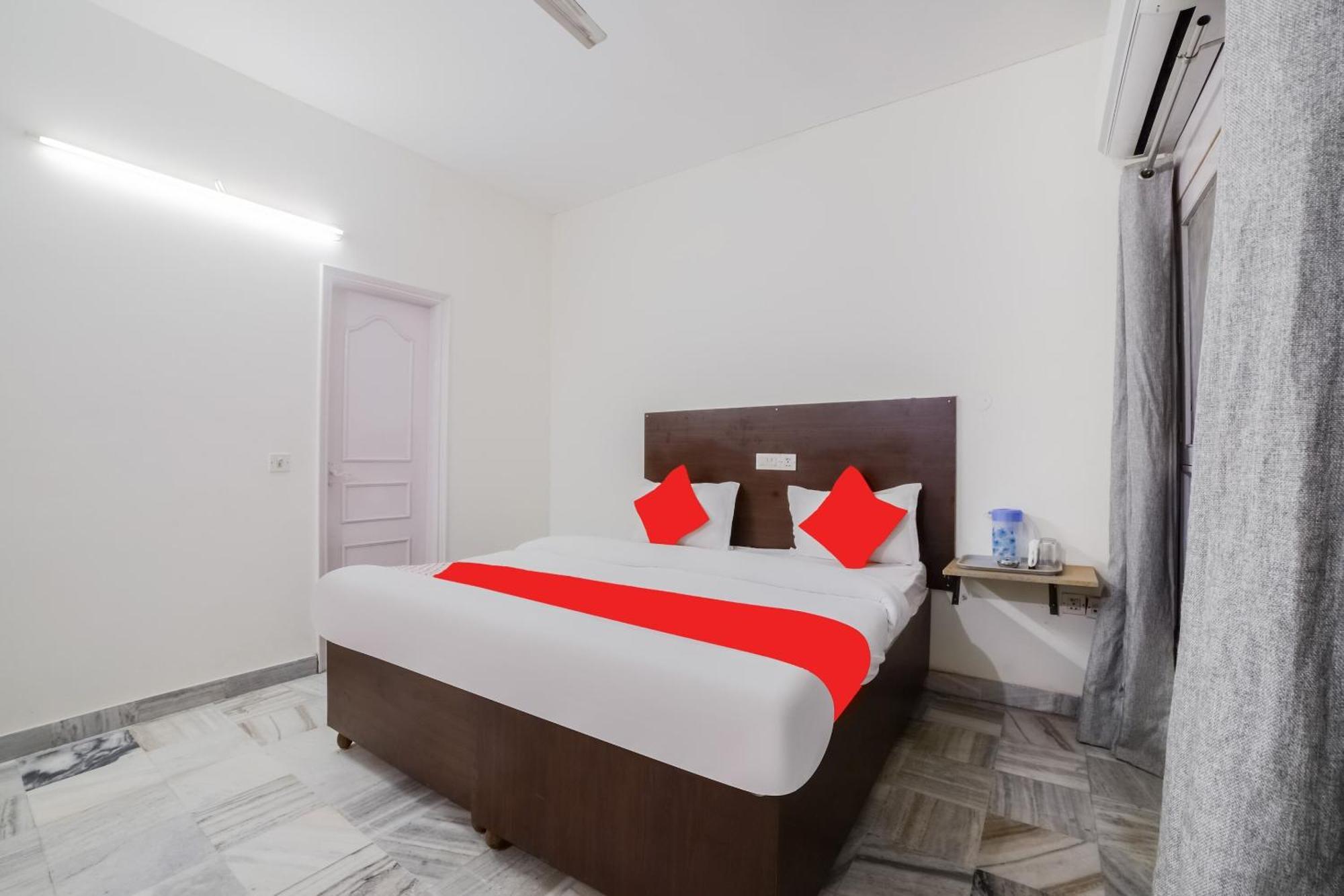 Hotel O Green Villa Нью-Дели Экстерьер фото