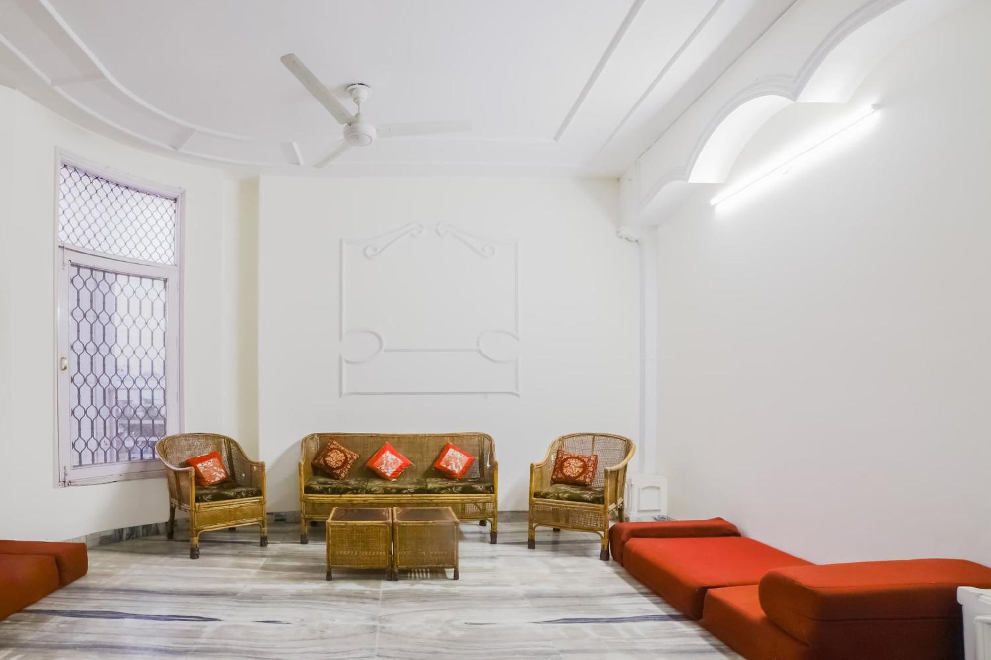 Hotel O Green Villa Нью-Дели Экстерьер фото